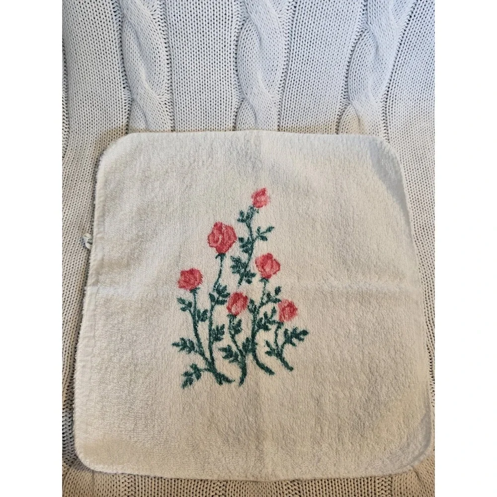 Spunwell vintage washcloth